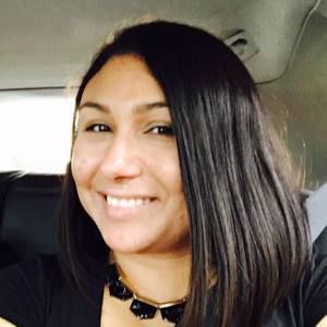 Meet your Posher, Yesenia